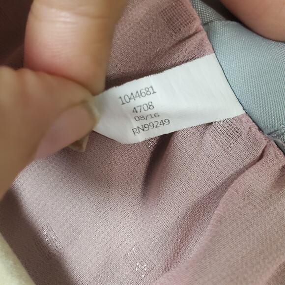 Catherines Womens Pink Sheer Lightweight Flowy Blouse Top Size 3X - Picture 6 of 6